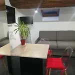 Lyon *